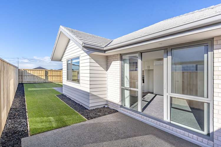 12 Henshaw Street Woodend_10