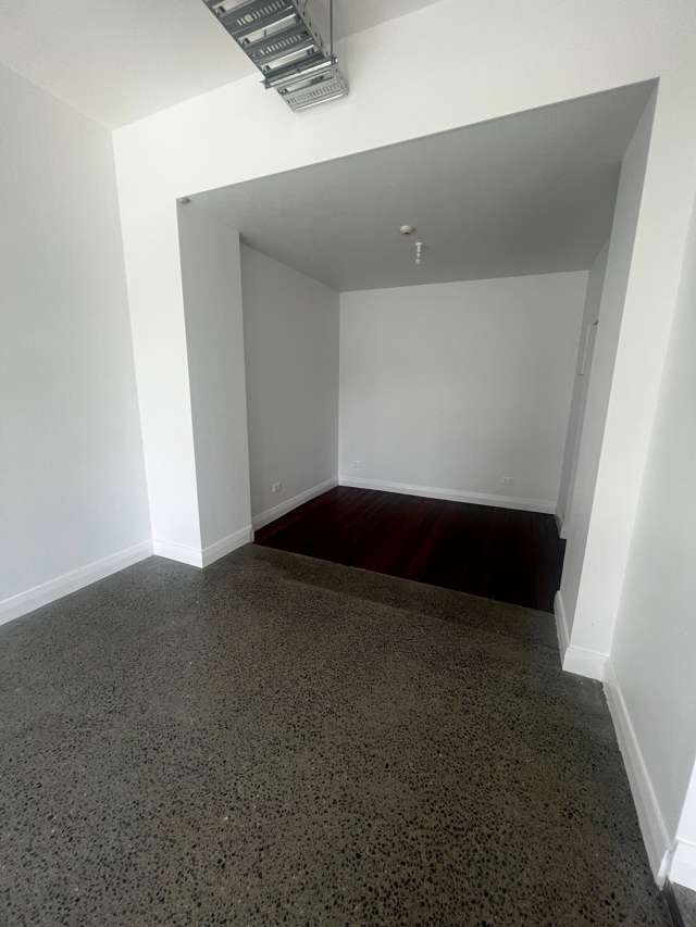 226-228 Onepu Road Lyall Bay_4