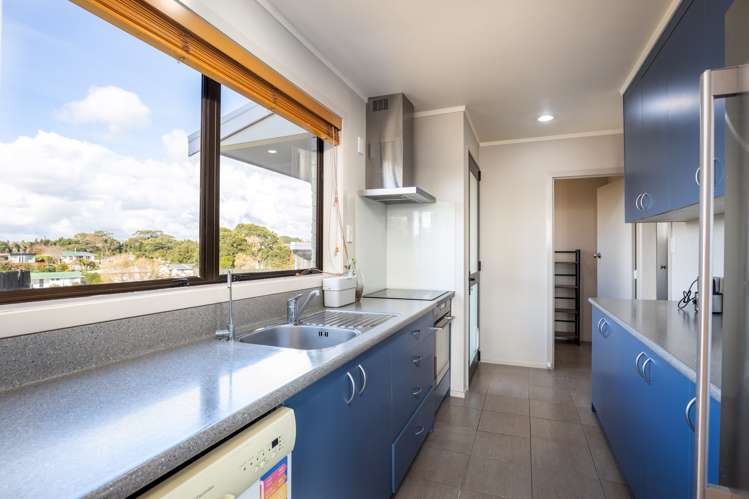 38 Trelawney Crescent Westown_16