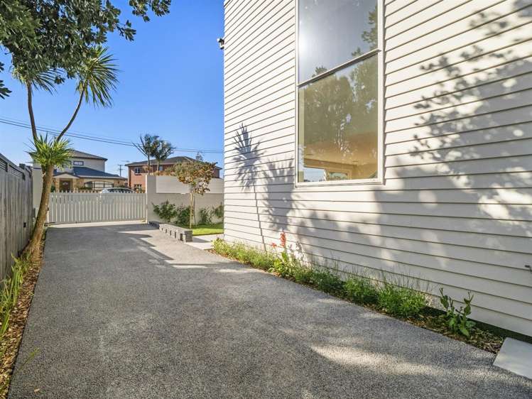 24 Riverview Road Panmure_23