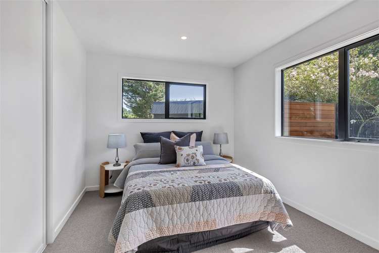 300 Two Chain Road Burnham_13