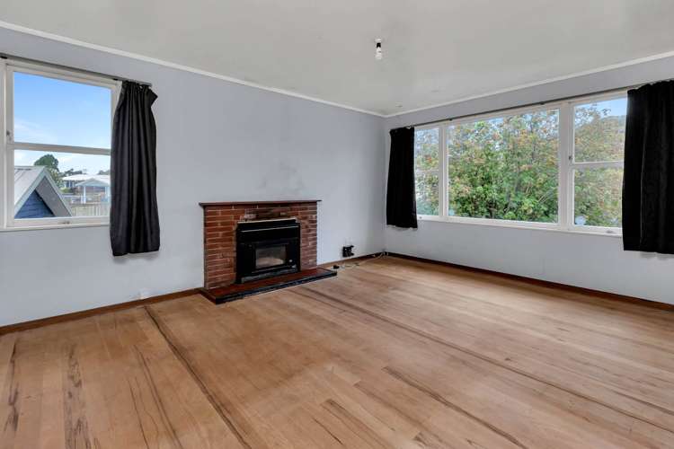 25 Crawford Crescent Kamo_3