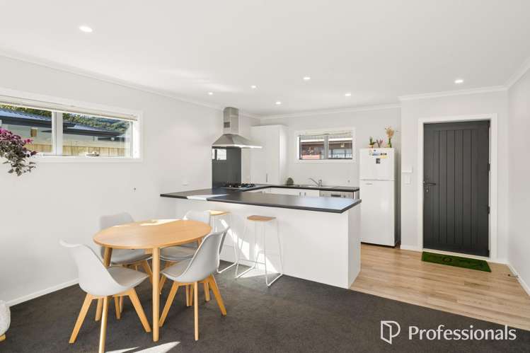 37a Main Road Wainuiomata_9