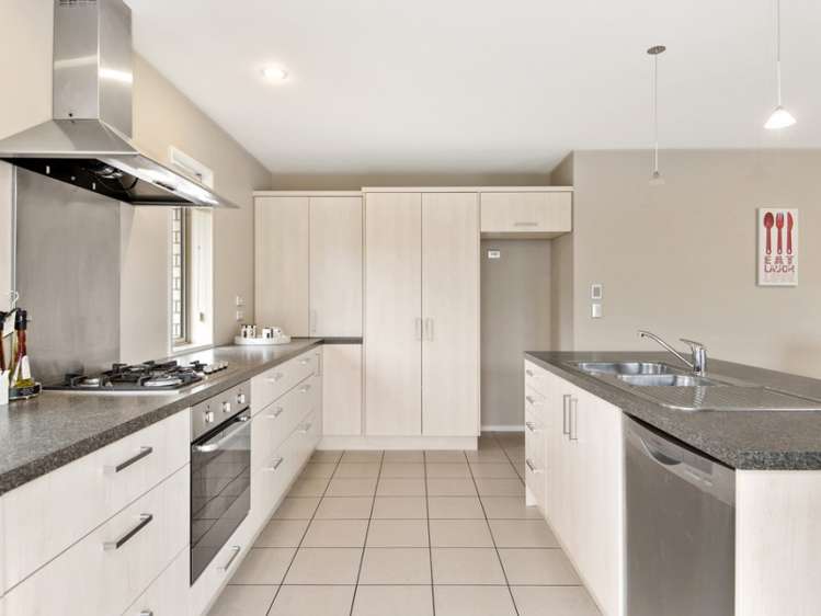 16 Hasendene Drive Lincoln_8