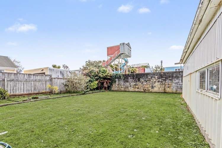 83 Hakeke Street Whanganui East_11