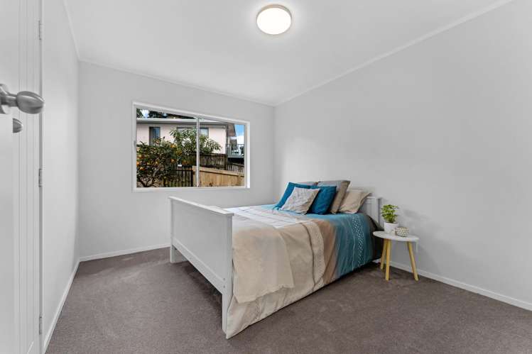 1/33 Rotoiti Avenue Pakuranga Heights_10