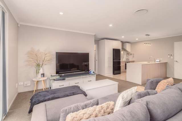 a/401 Pages Road Aranui_3
