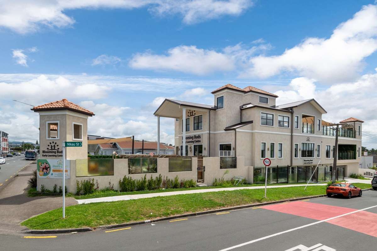 3145 Great North Road_1