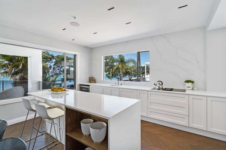 2/211 Tamaki Drive Kohimarama_20