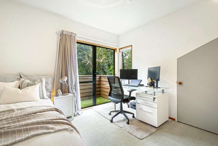 24A Seaview Avenue Northcote Point_21