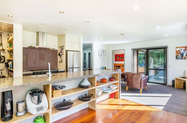 176 Mapara Road Acacia Bay_13