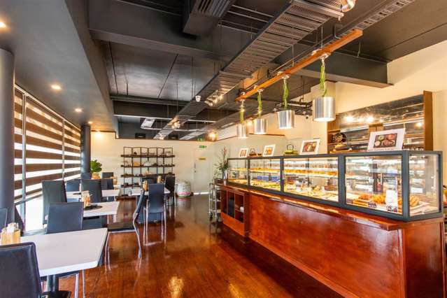 E2/4 Orbit Drive Rosedale_1