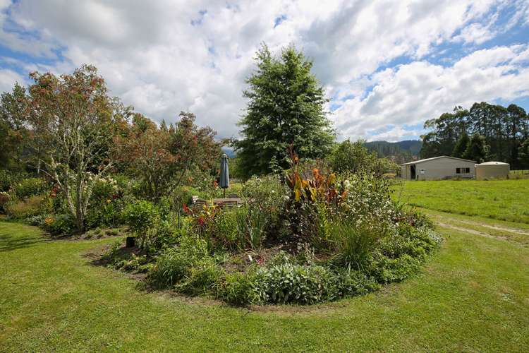 538 Waiwhero Road Ngatimoti_23