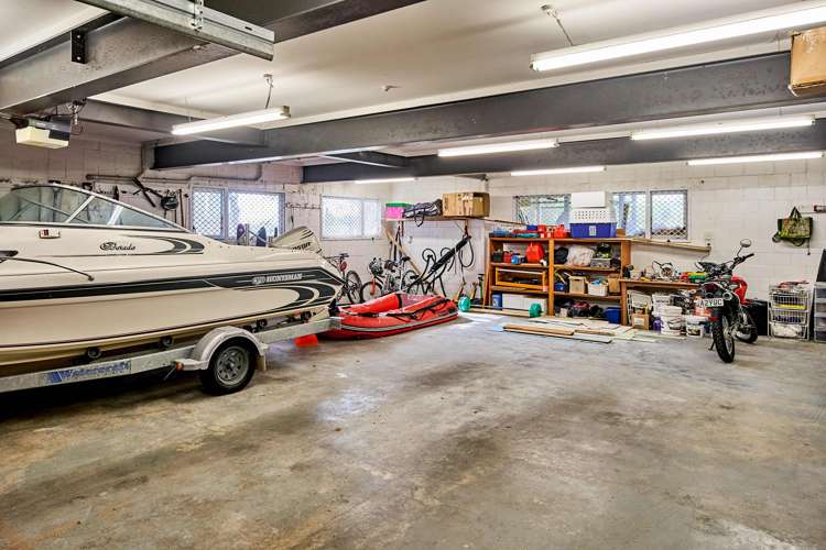 7 Stormanstown Way Seatoun_18