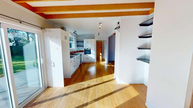 18A Parkes Avenue 1228_3