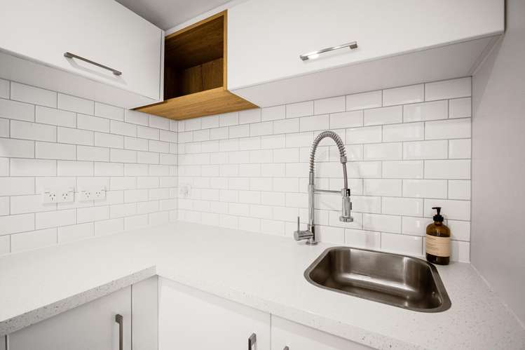 1/61 Aranui Road Mount Wellington_13