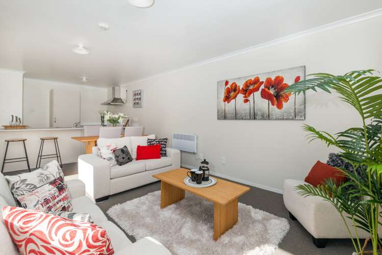 27 Harriet Street Favona_6