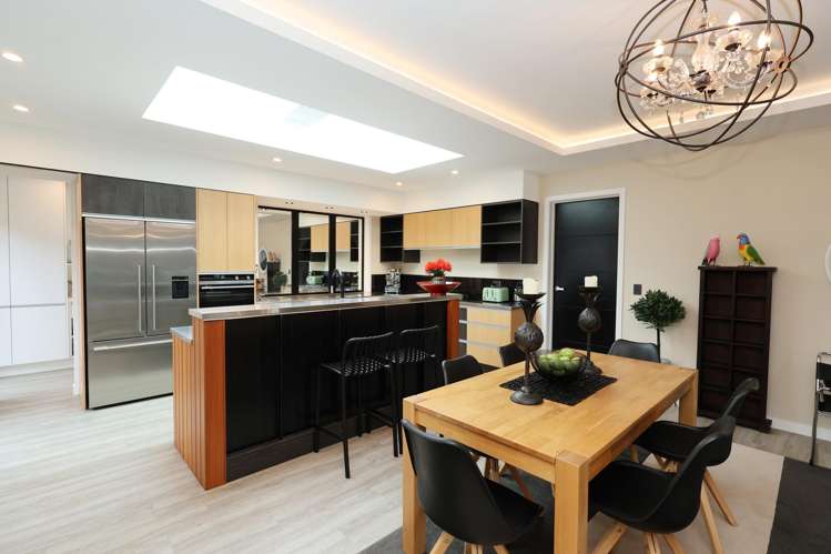 411 North Road Waikiwi_3