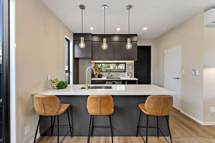 48 Range View Road Mount Albert_7