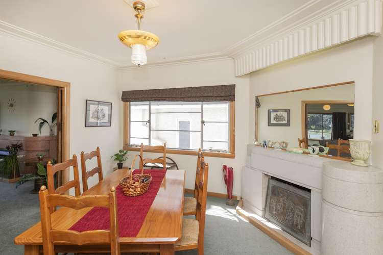 75 Esplanade Kaiti_11