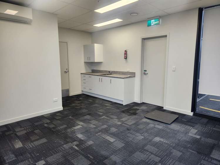 2/31 Chafer Place Te Rapa_8