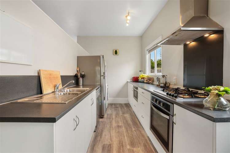 61 Langdons Road Papanui_5