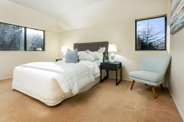 2/32 Centorian Drive Windsor Park_13