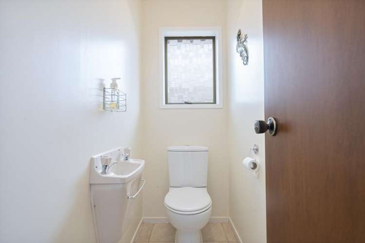 2/9 Annette Avenue Te Atatu South_11