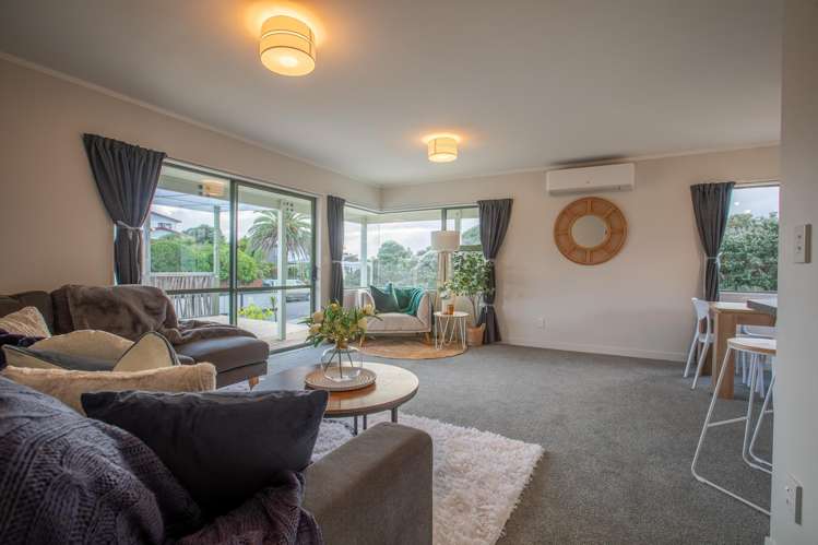 38 Freyberg Crescent Waikanae Beach_12