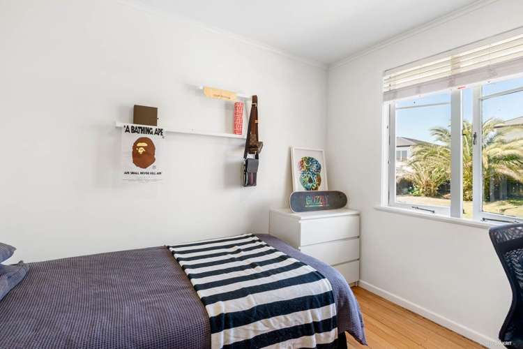 293 Glengarry Road Glen Eden_7