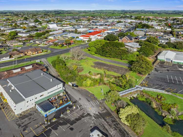 Queen Street Waiuku_6