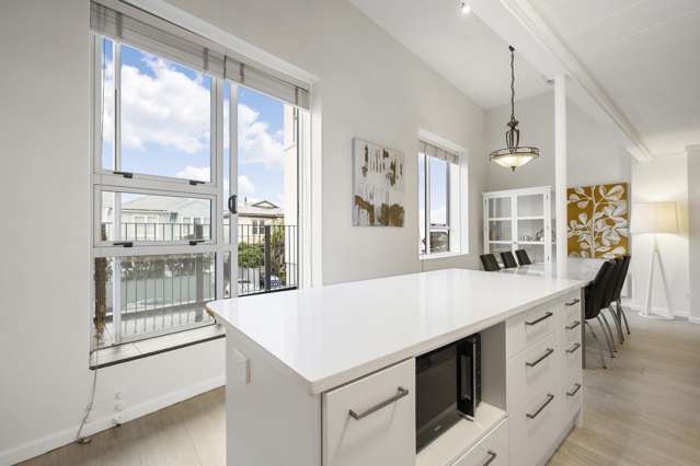 102/107 Thorndon Quay Thorndon_2