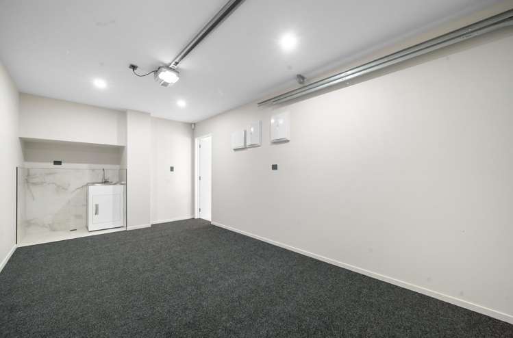 5/592&594 Massey Road Mangere_11