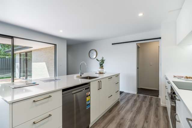 16a John Street Winton_2