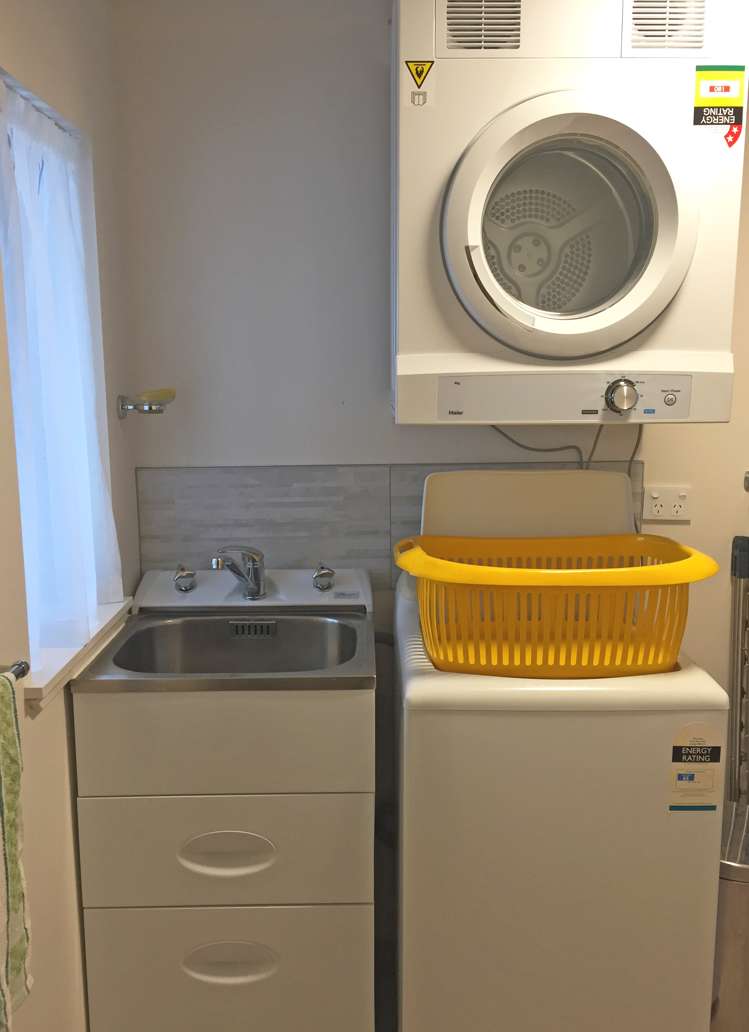 53 Faulks Terrace Wanaka_11