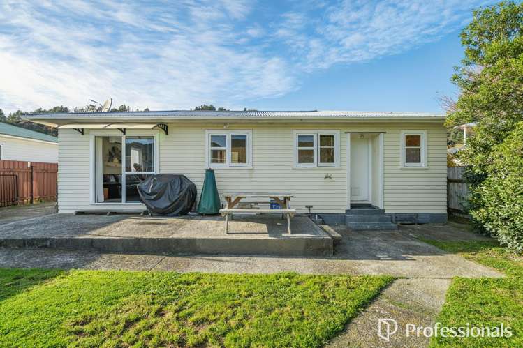 66 Peel Place Wainuiomata_18