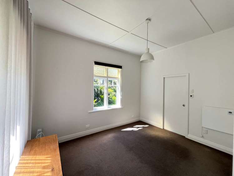 426 Huia Road Laingholm_6