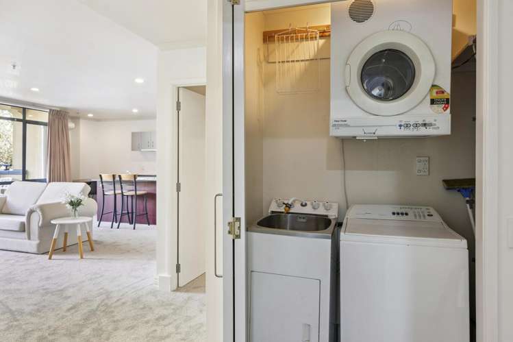 1B/9 Bute Road Browns Bay_19