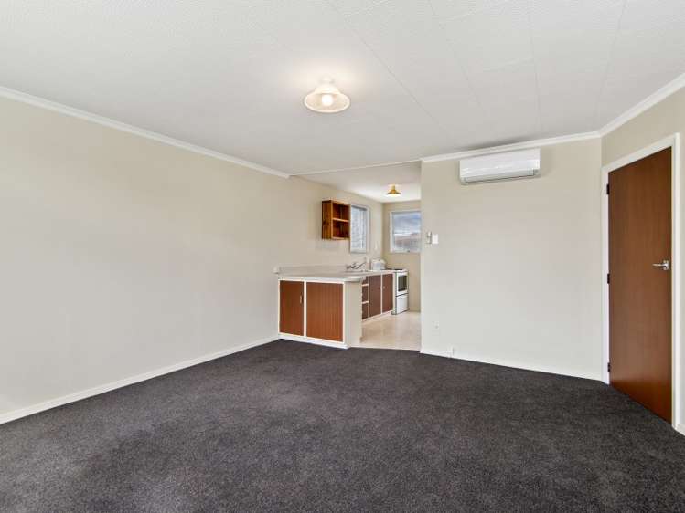 2/109 Middlepark Road Sockburn_2