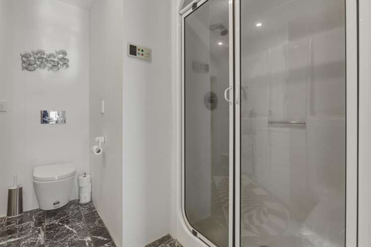 5 Weston Street Moturoa_16