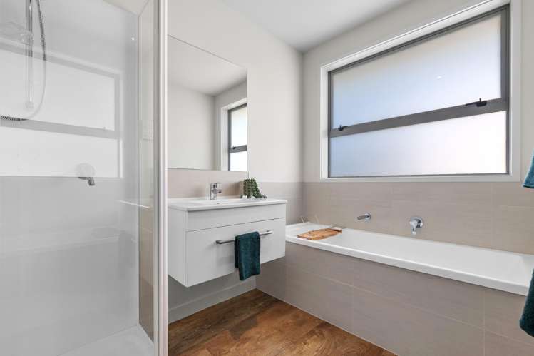 294 Ballintoy Park Drive Welcome Bay_9