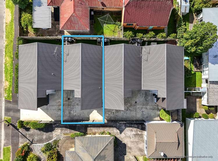 2/12 Beaumont Street Hamilton East_18