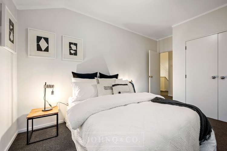 1/10 Cotter Avenue Remuera_12