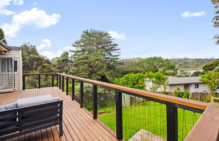 14 Staley Road Parau_4