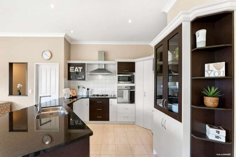 14 Mordane Place Flat Bush_9