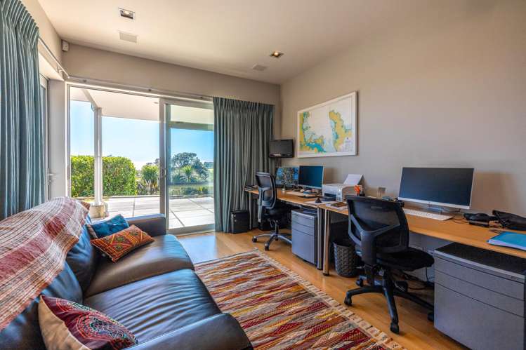 19 Victoria Road South Onetangi_26