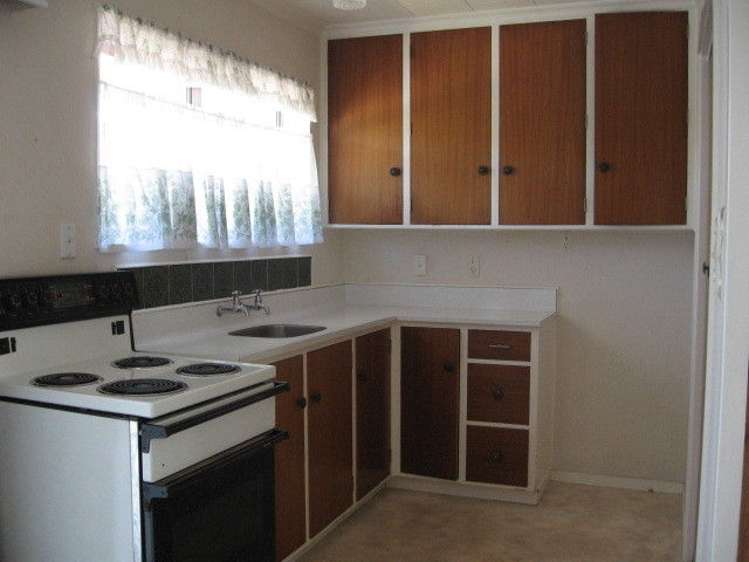 2/4 Willow Avenue Stoke_3