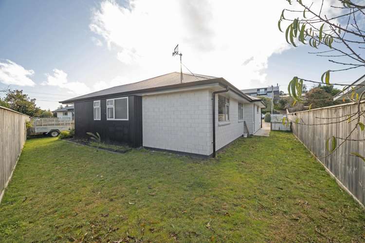 27 Hinekura Avenue Taupo_14