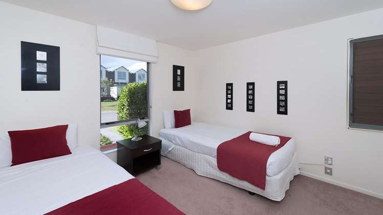 7/1420g Hamurana Road Mourea_10