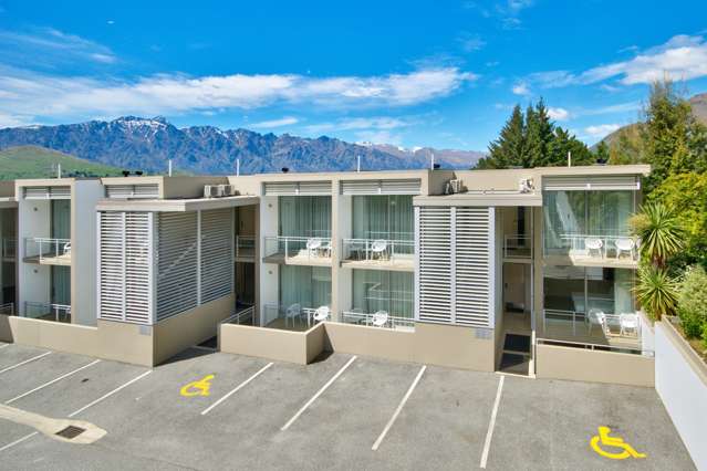 201 Highview Apartments, 68 Thompson Street Queenstown_3